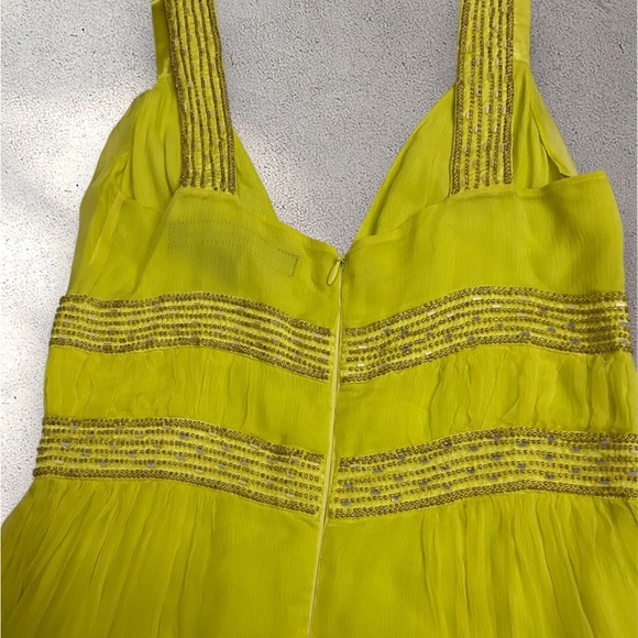 French Connection Light Yellow Dress With Chiffon Overlay Size 0 - NEW - Picture 4 of 10